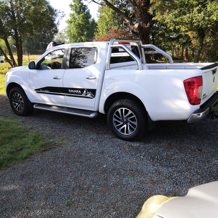 Nissan Navara DOUBLE CAB N-CONNECTA 2.3 DCI 190