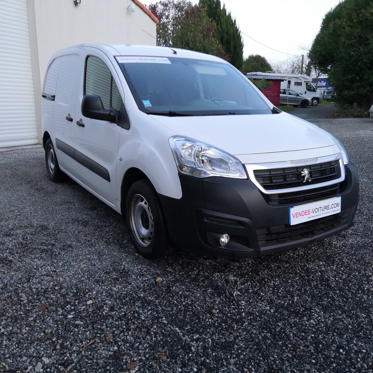 Fourgon Peugeot STANDAR PREMIUM